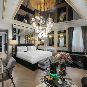hotel-the-plein.it-lombardy.com/